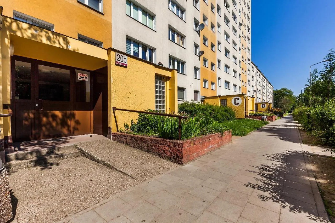 Pokoje Gdansk Zaspa - Pilotow 20B, 800M Skm-Zaspa, Odleglosc Do Morza 3Km Apartment Poland